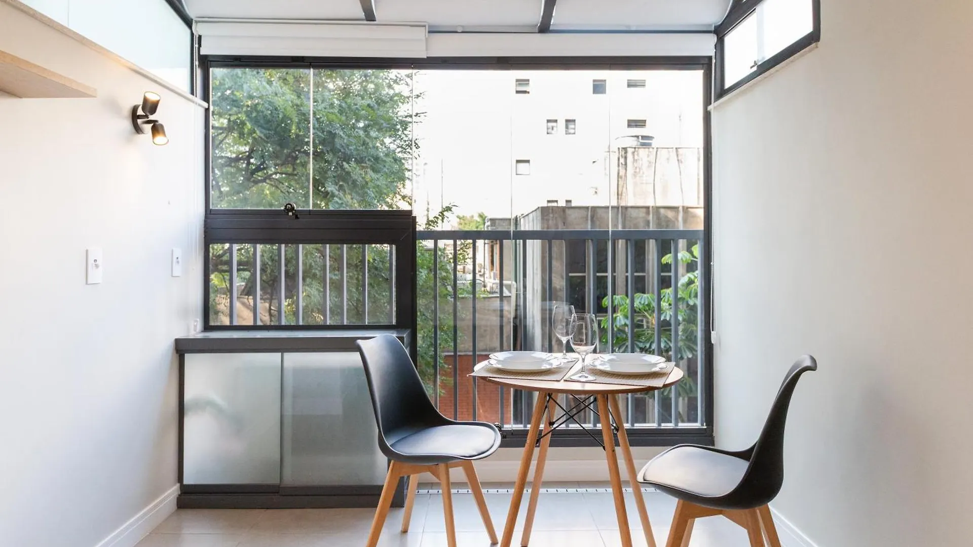 Co.Next Liberdade - Studios Por Temporada Sao Paulo Apartment